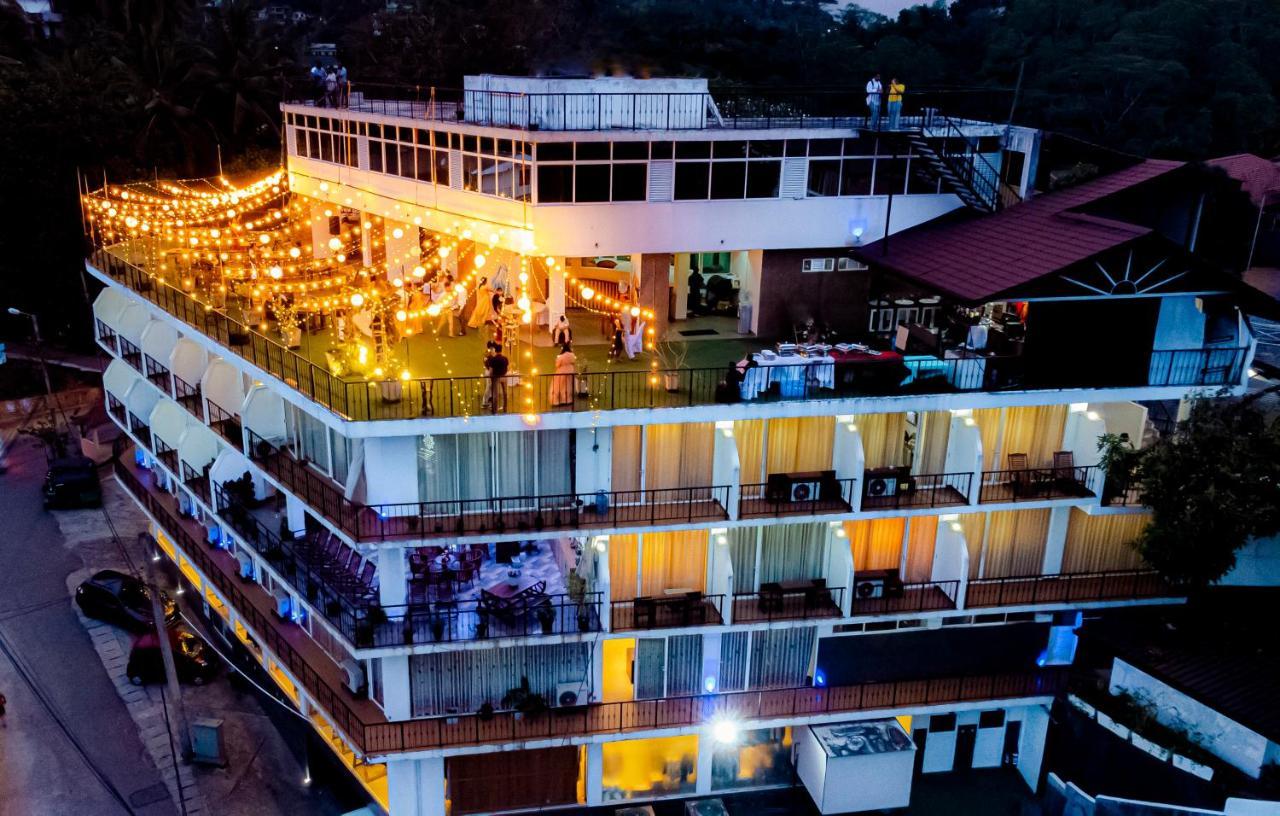 Hotel Sky View Grand Kandy Exteriér fotografie